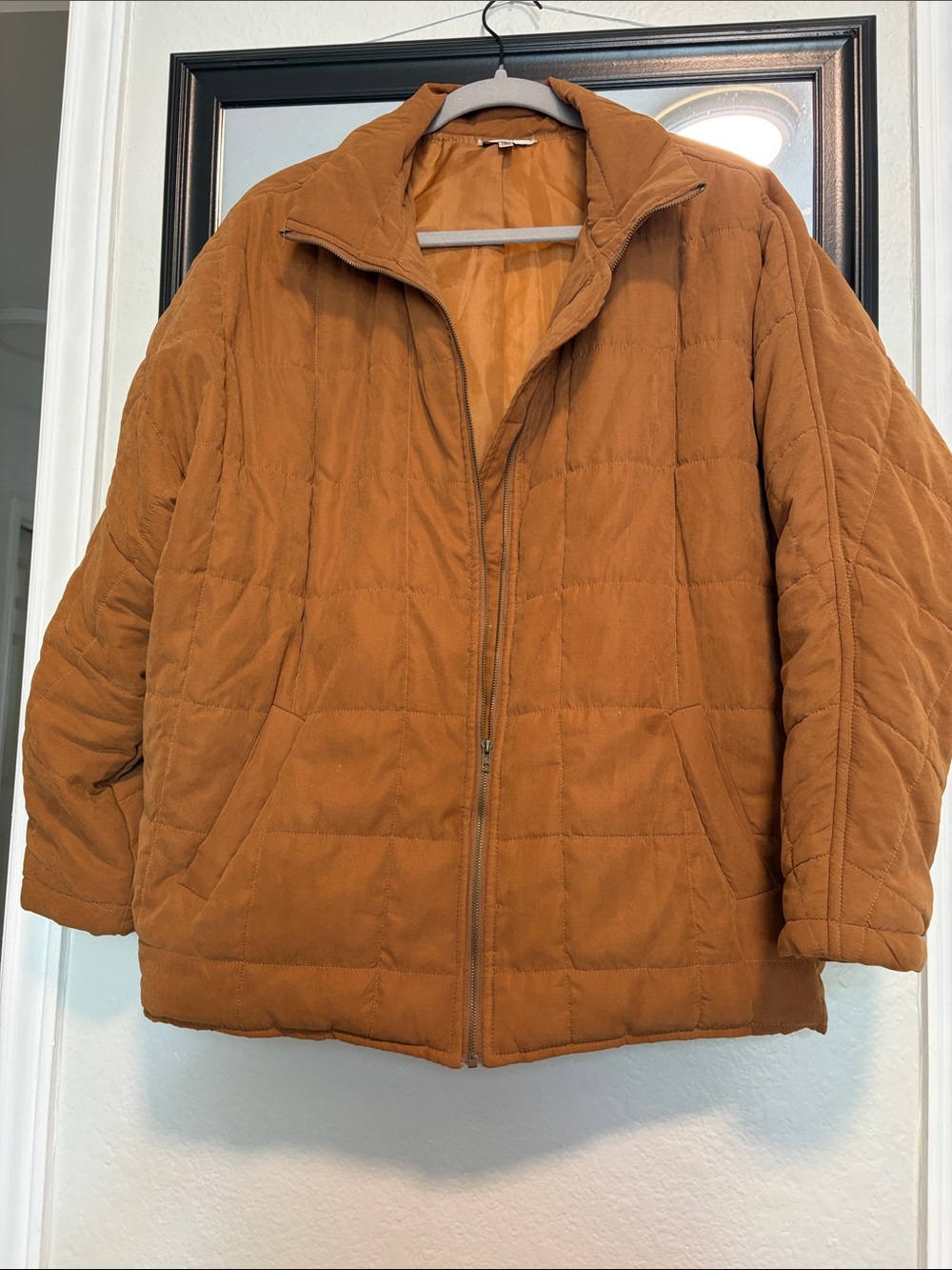 JODIFL Quilted Puffer Jacket in Rust Brown